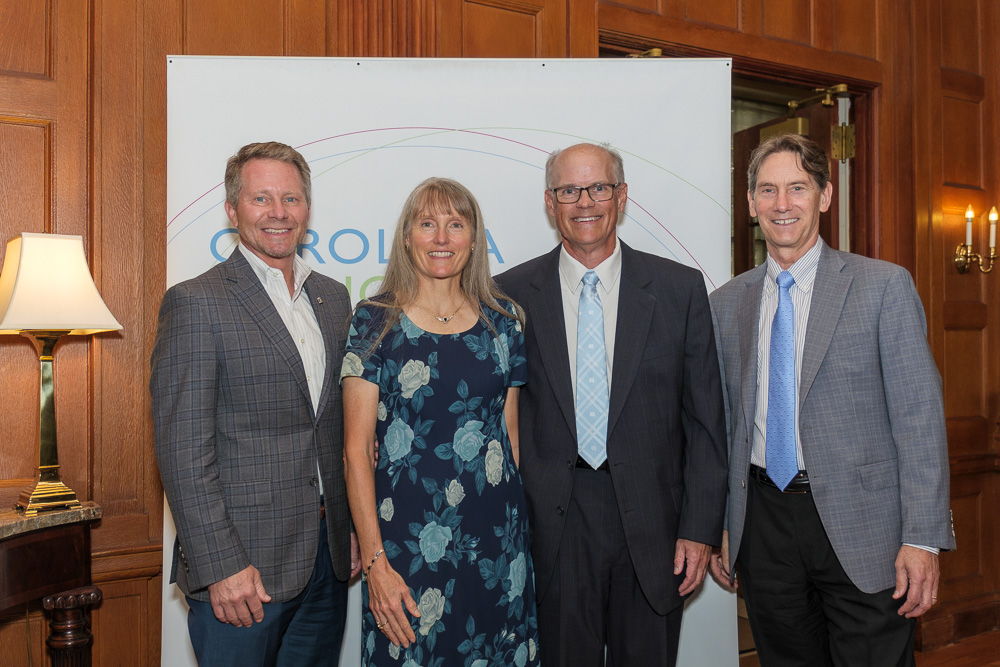 Chancellor Kevin Guskiewicz, Miriam and Tom Zietlow, and Dean Jim White.