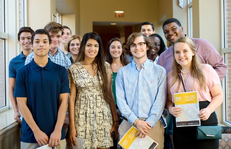 Members of Honors Carolina Class of 2023 at orientation in August 2019.