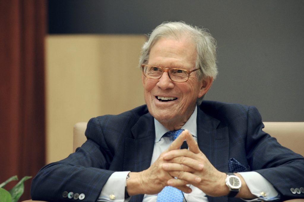 Bloomberg chair Peter Grauer fielded questions from Dean Jim White and the audience in his talk, “It Goes So Fast.” (photo by Donn Young)