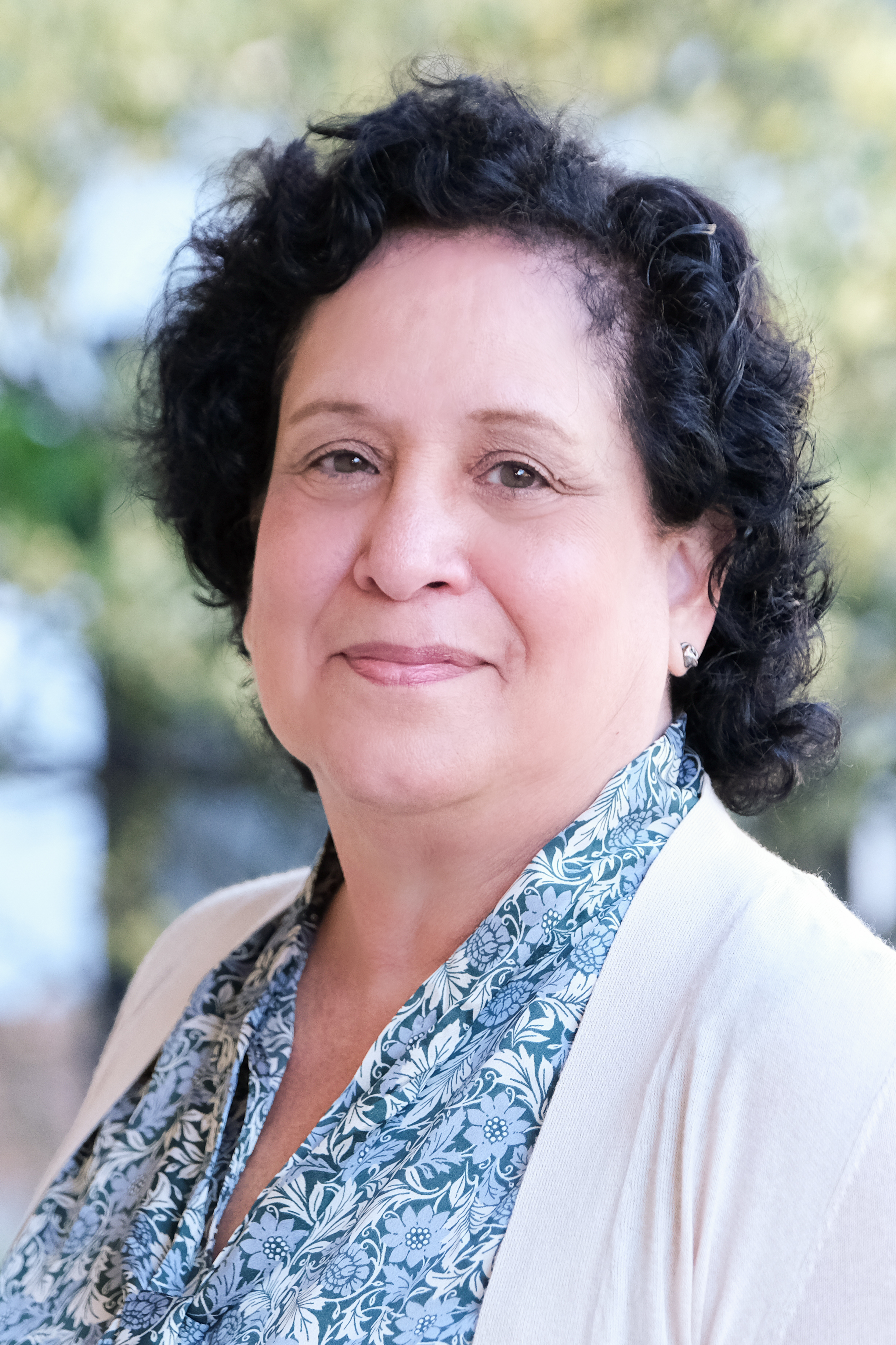 Nela Parsons
